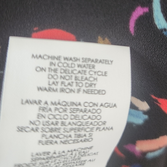 Cabi Ferris Confetti Print Button Front Blouse Large - Picture 9 of 9